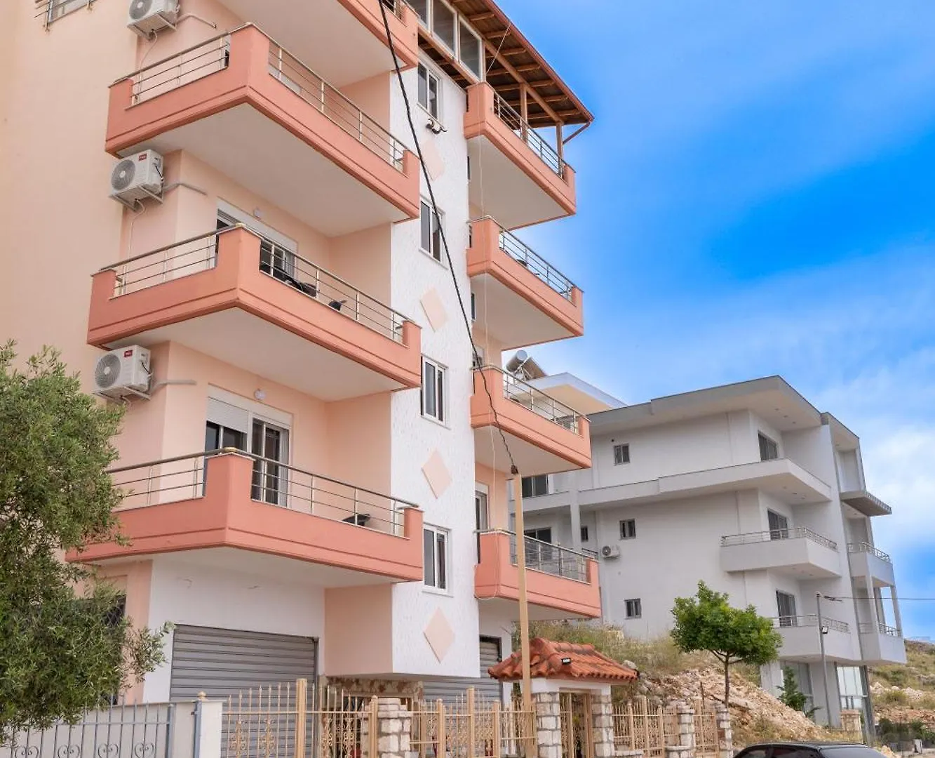 Sofia Apartments Sarandë 0*,